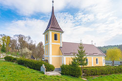 Biserica cu hramul: „Invierea Domnului”