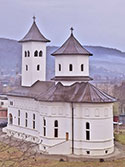 Biserica cu hramul: „Sfinţii Împăraţi Constantin şi Elena”